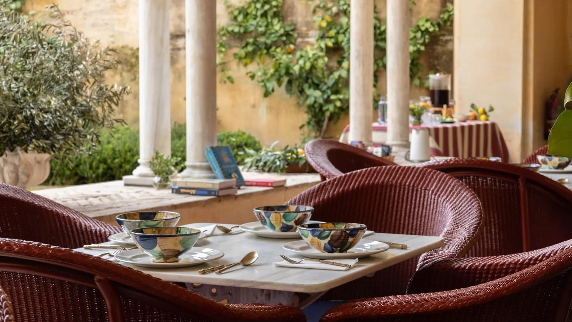 ** Hotel Palacio De Los Leones Lora del Rio Spain